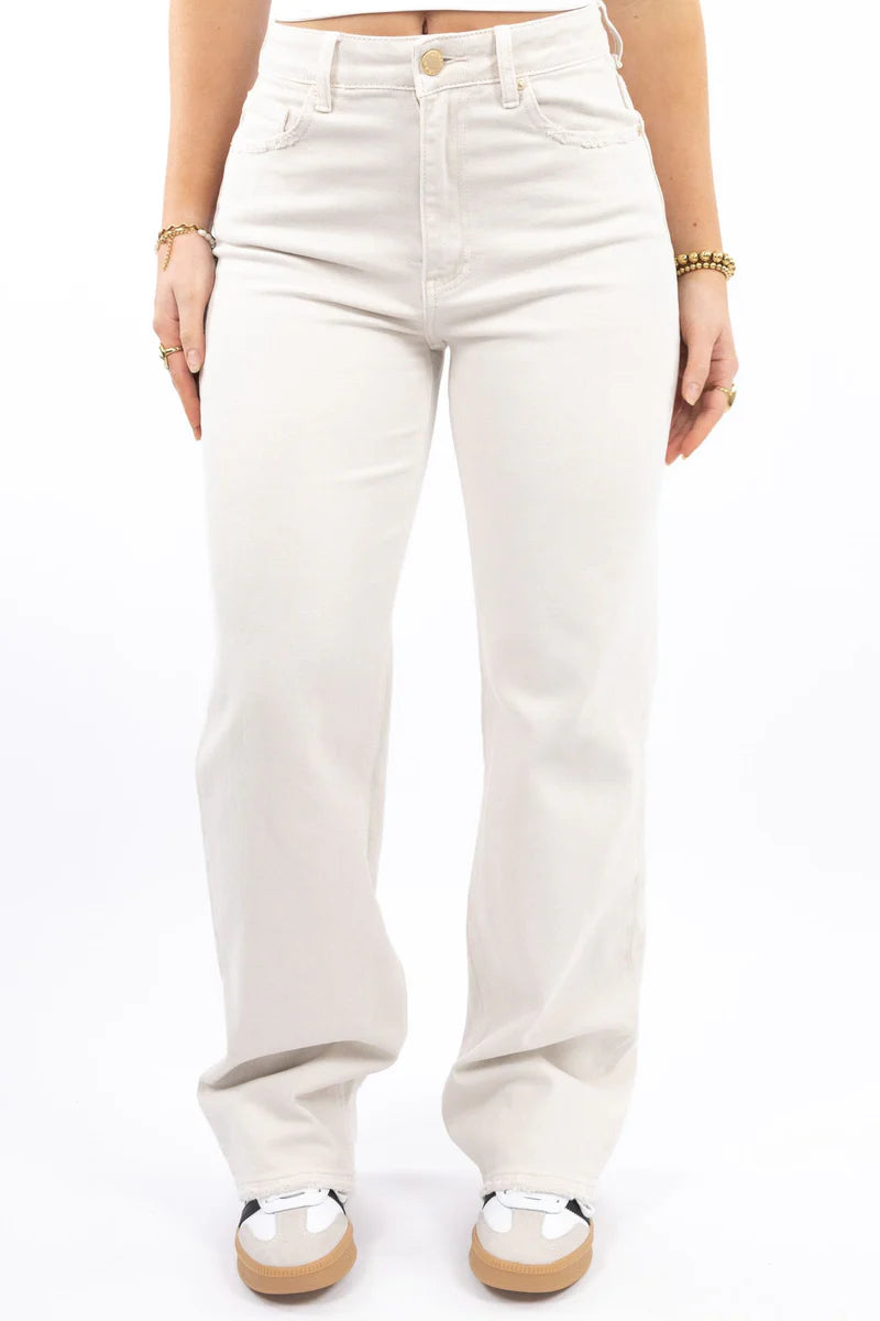CHARLOTTE™ | Everyday Straight-Leg Jeans