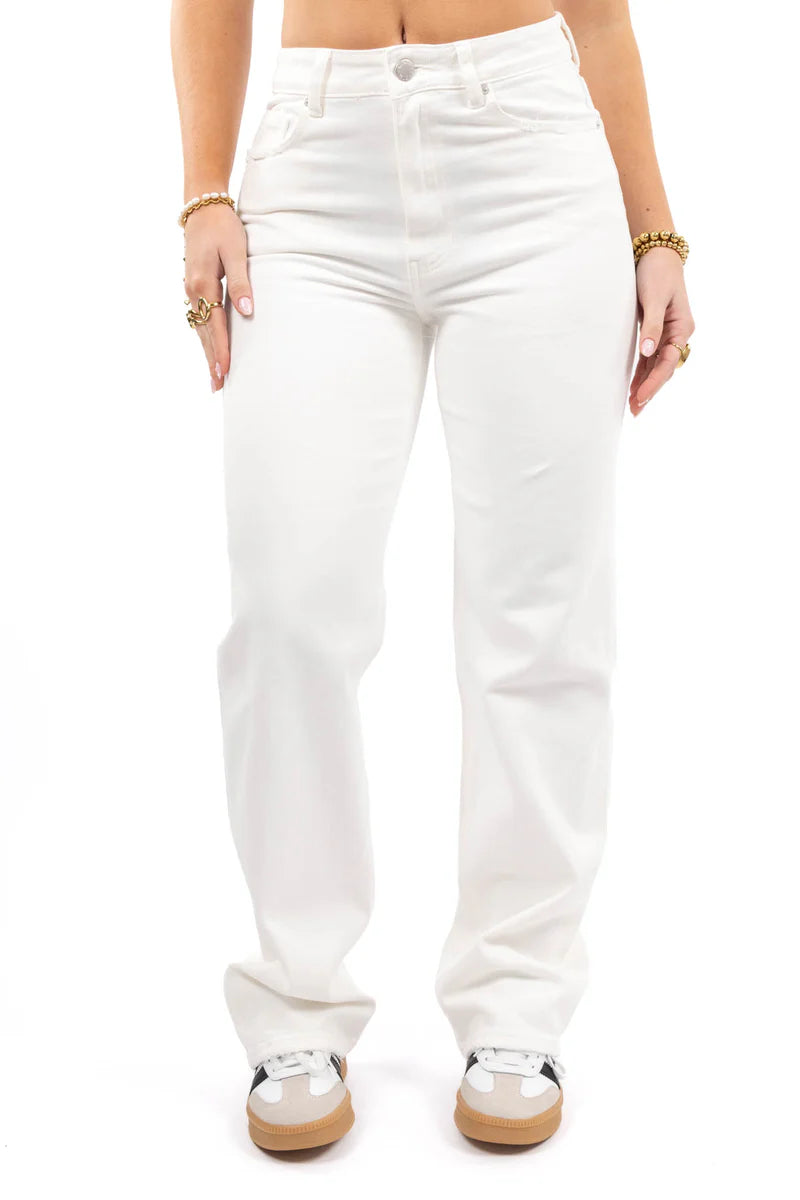 CHARLOTTE™ | Everyday Straight-Leg Jeans