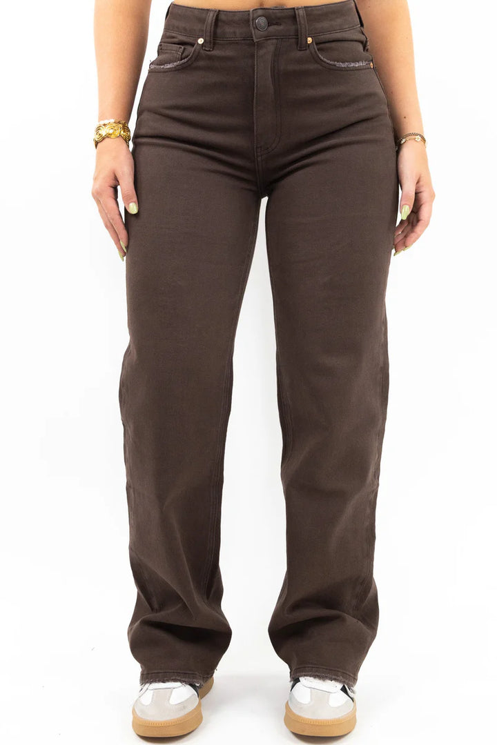CHARLOTTE™ | Everyday Straight-Leg Jeans