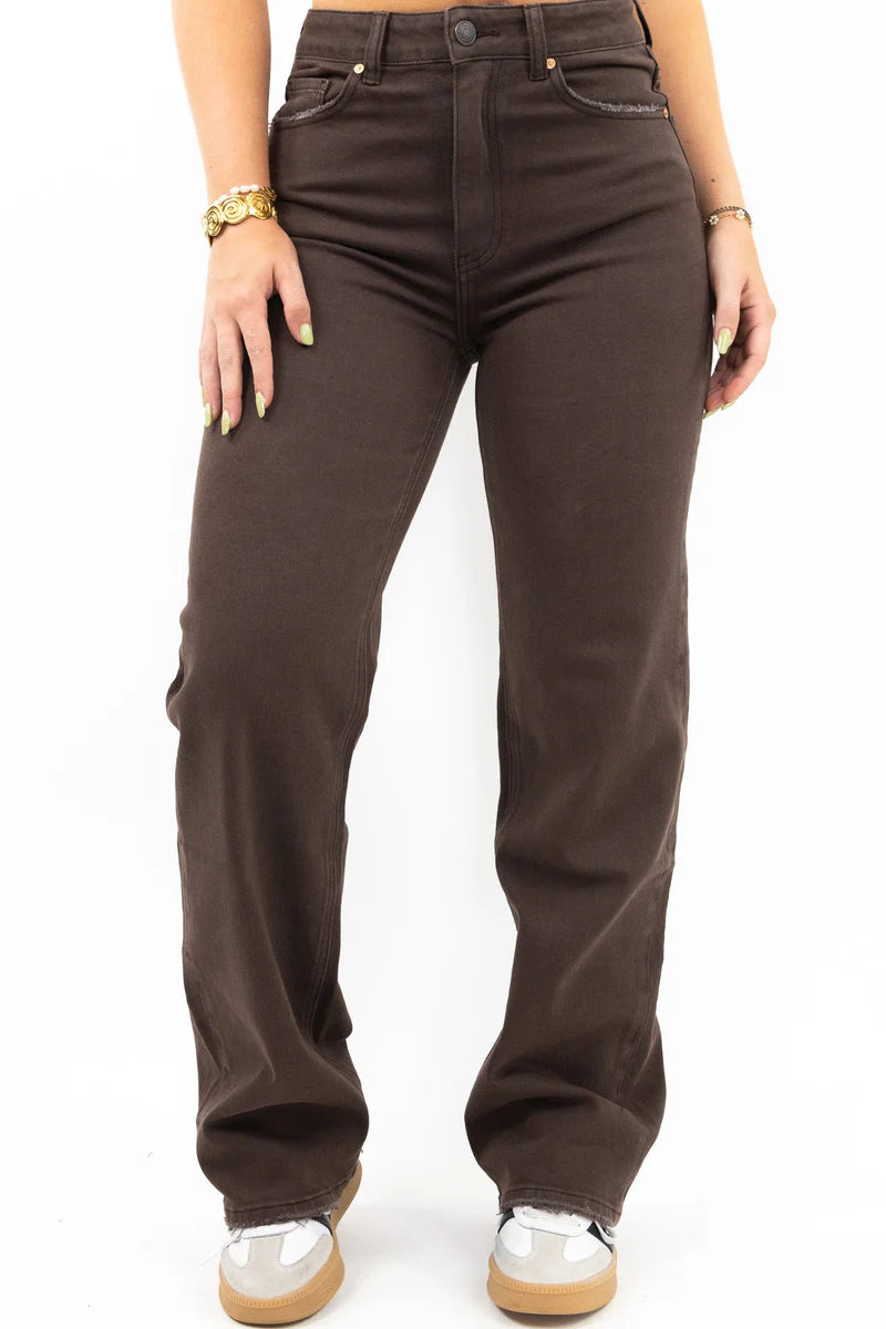 CHARLOTTE™ | Everyday Straight-Leg Jeans