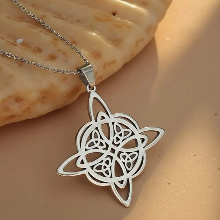 ELISABETH™ | Eternal Knot Pendant
